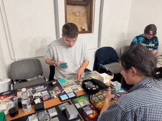 🇬🇧 English down 👇 🇨🇿: Ahoj všichni! 👋 Dneska netradičně i česky — protože tohle se týká hlavně naší domácí komunity! 🇨🇿...